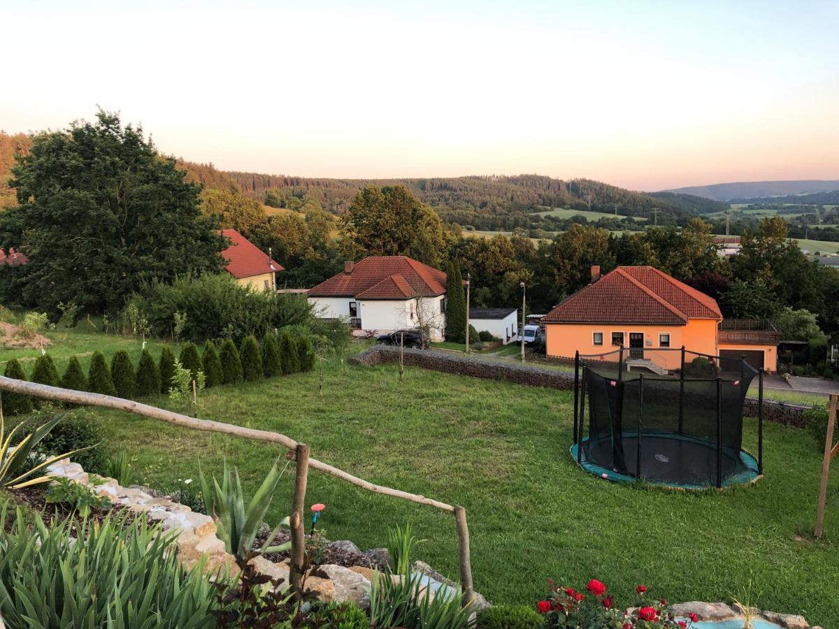 Appartamento Haus Am Wald Wasungen Esterno foto